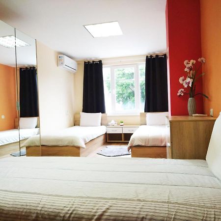Roma Hostel Varna Luaran gambar
