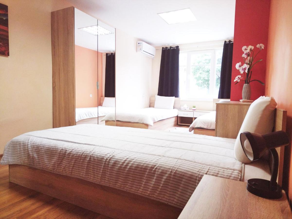 Roma Hostel Varna Luaran gambar