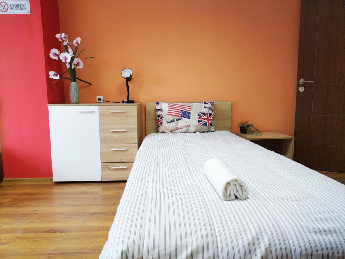 Roma Hostel Varna Luaran gambar