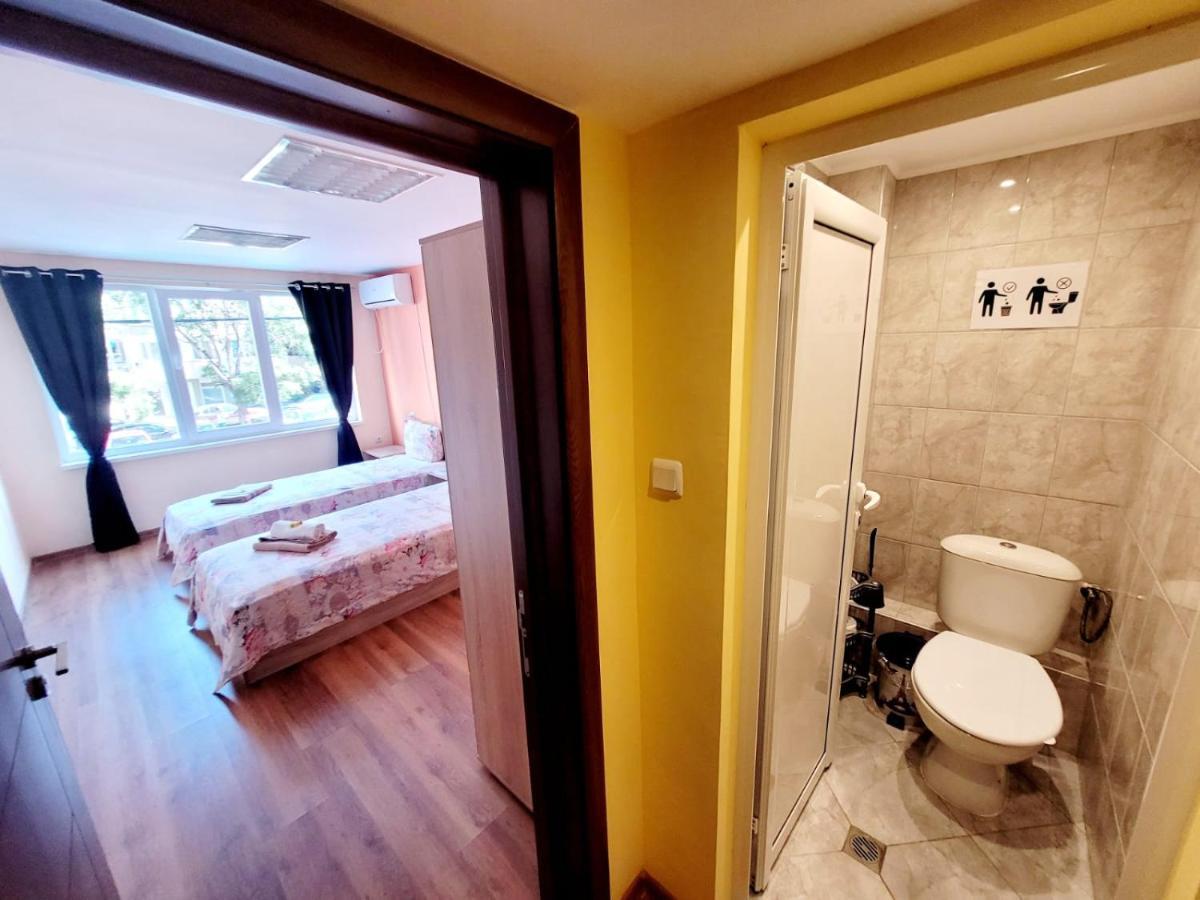 Roma Hostel Varna Luaran gambar