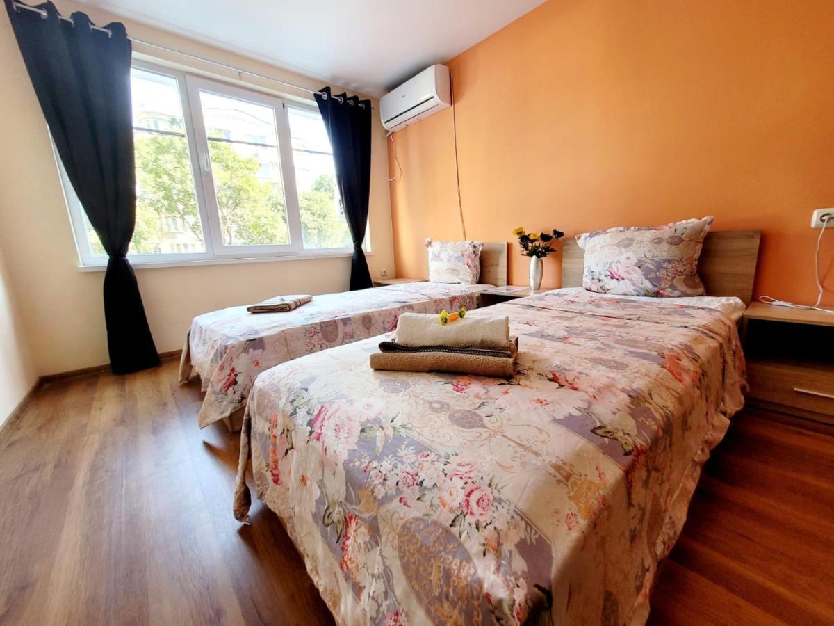 Roma Hostel Varna Luaran gambar
