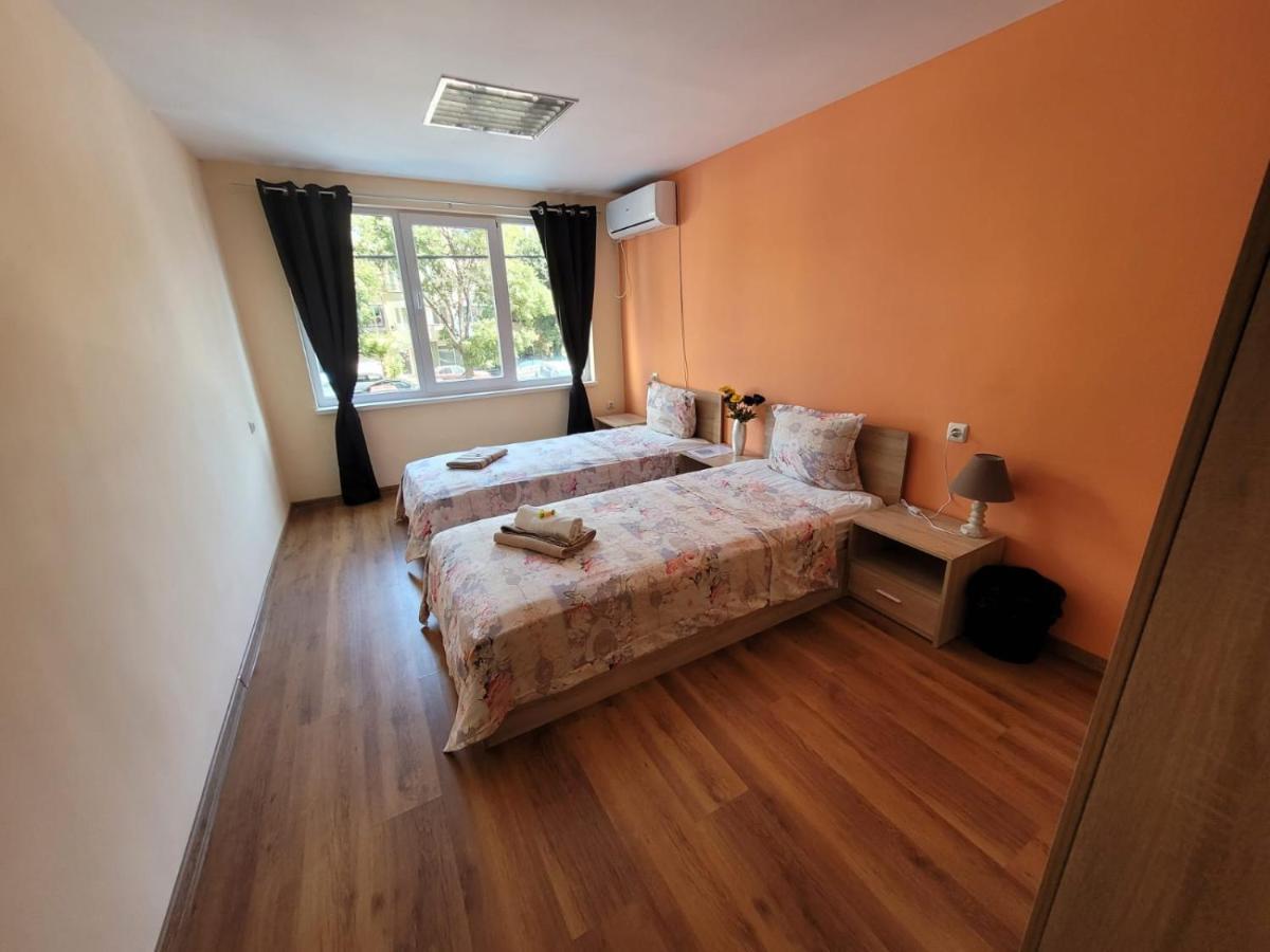 Roma Hostel Varna Luaran gambar
